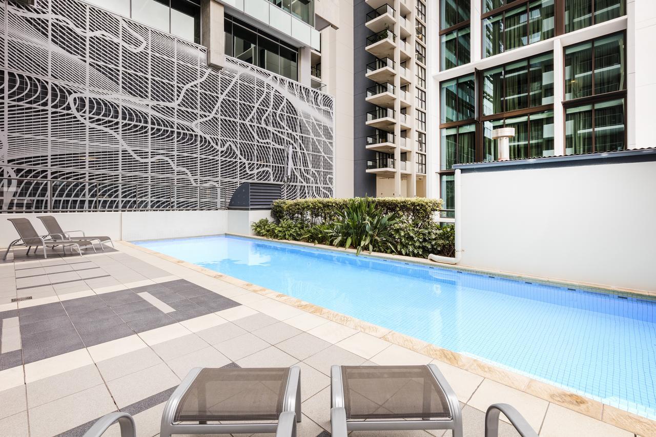 Apartments @ 212 Margaret Brisbane Exteriör bild