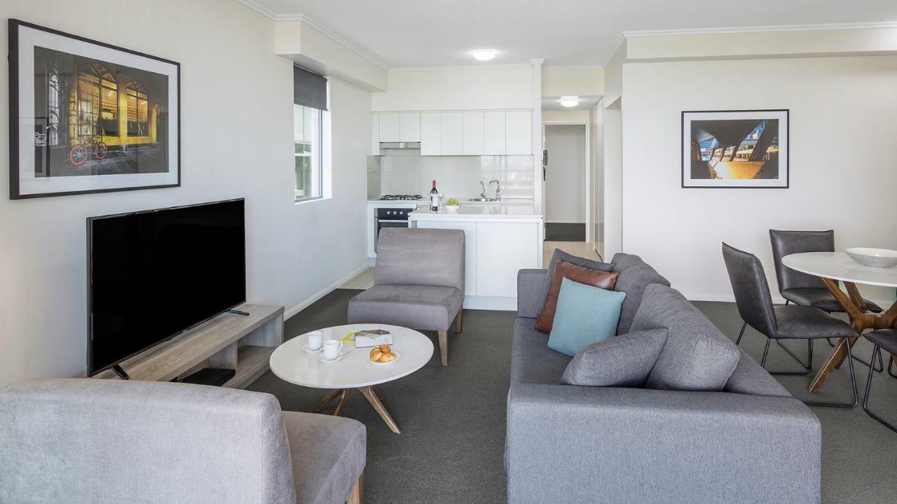 Apartments @ 212 Margaret Brisbane Exteriör bild